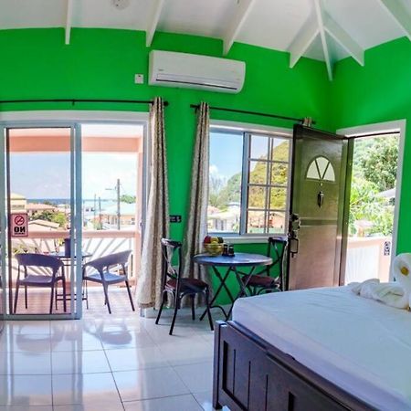 Maggie'S Inn Soufriere Ngoại thất bức ảnh